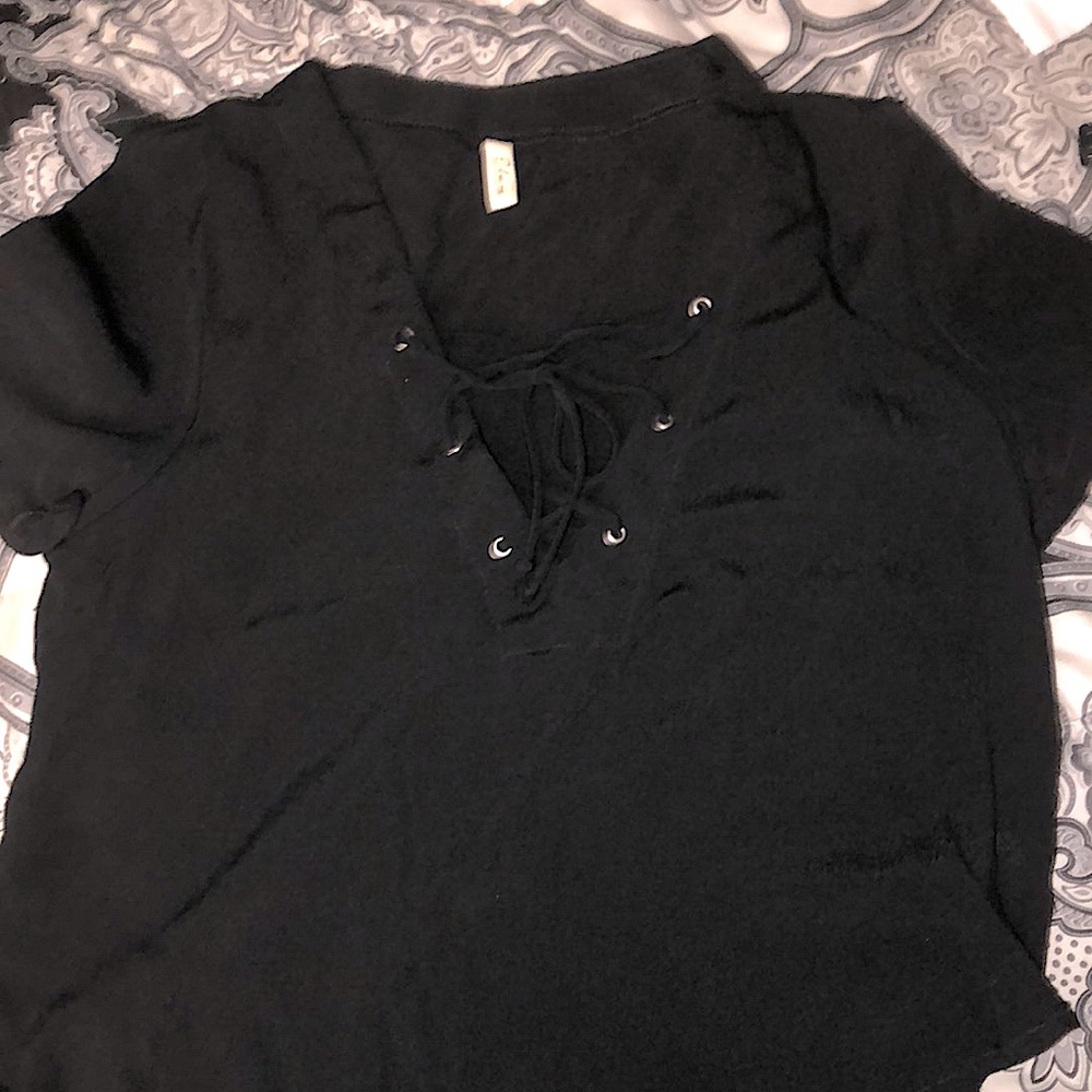 ELAN Short Sleeve Top
